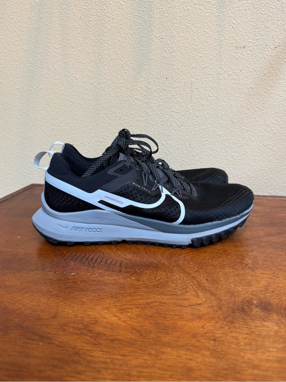 Nike React Pegasus Trail 4 Black Dark Grey Men's Size 10.5